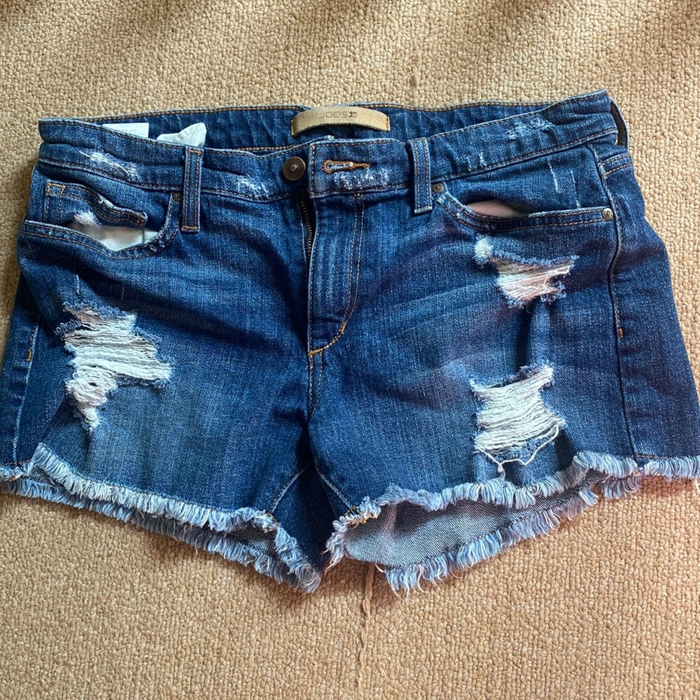 JOES JEANS Janessa Mid-Rise Cut-Off Denim Shorts